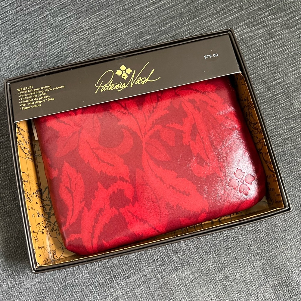 NWT PATRICIA NASH CASSINI POUCH WRISTLET BAG